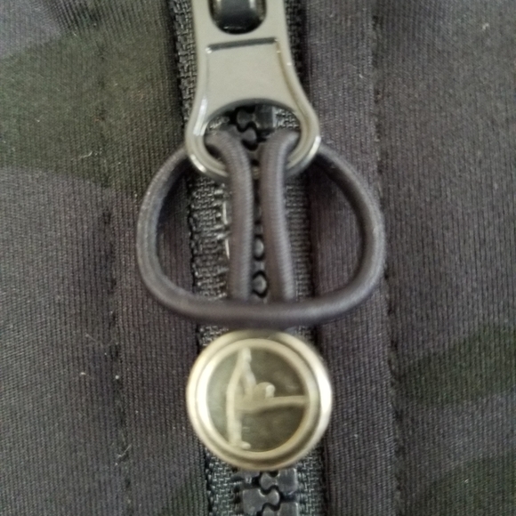 Jacket - Picture 4 of 5